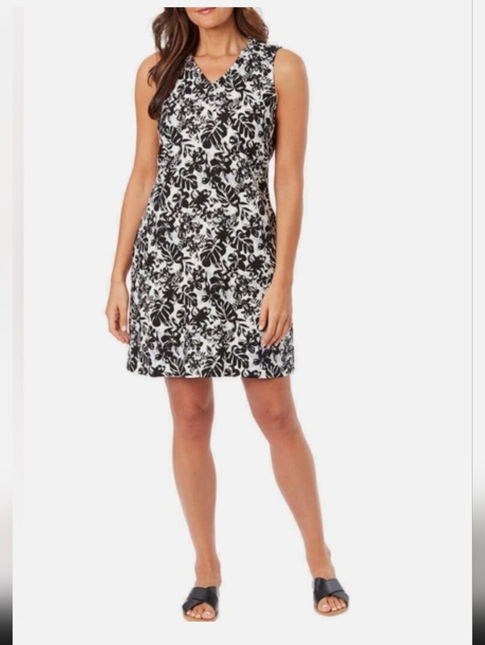 Briggs Linen "Lito" Hawaiian Floral Dress Black And White Above Knee Hem Size L